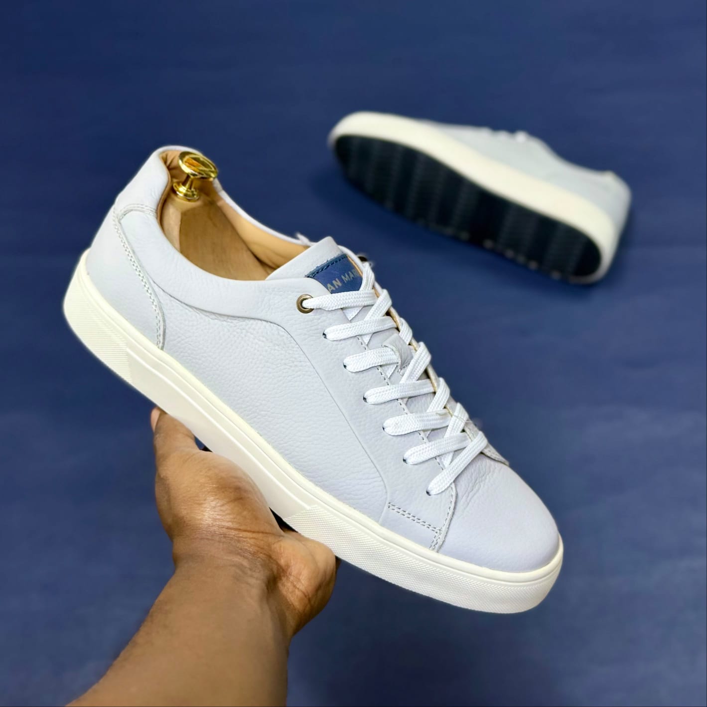 San Marina Leather Sneaker Light Grey