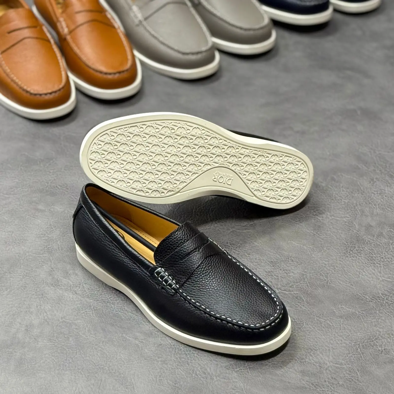 Black pebble leather penny loafer
