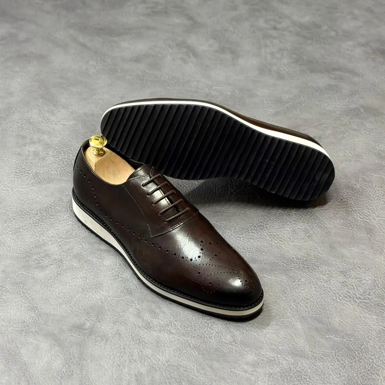 Dark Brown medallion Oxford (white sole)